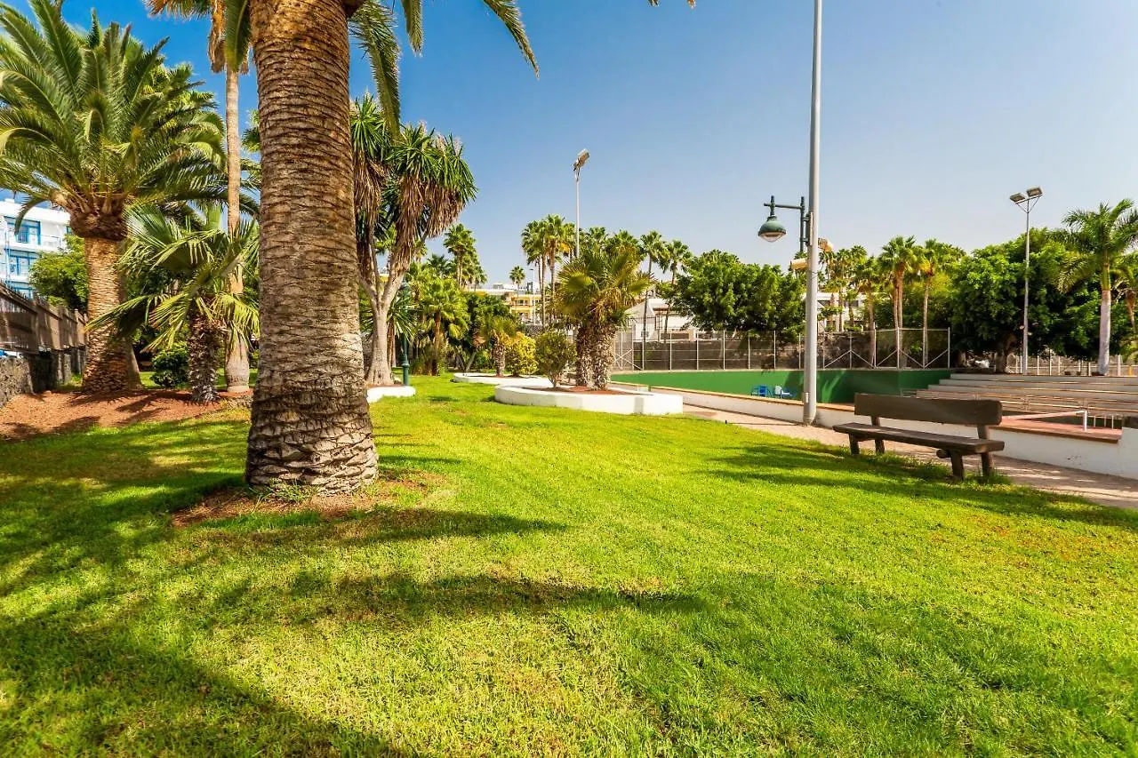 Green Volcano Apartment, Free Access To The Fariones Sports Center Puerto del Carmen  Apartament Puerto del Carmen (Lanzarote)